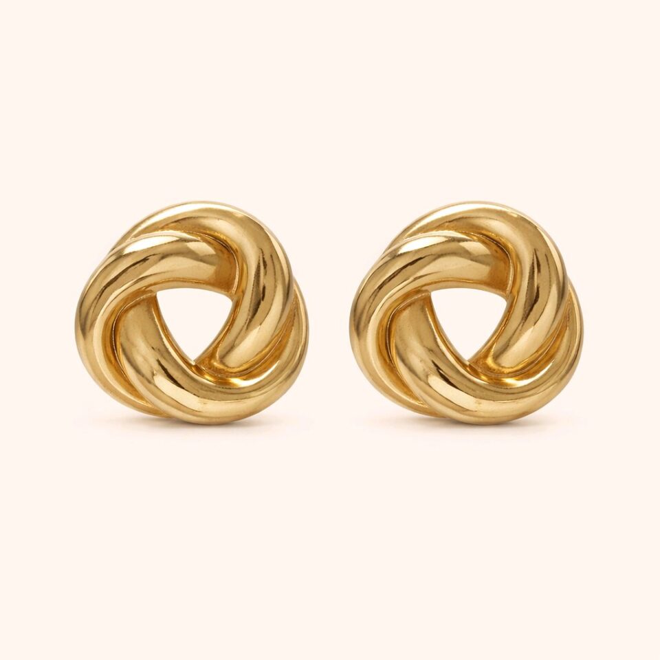 Aretes en forma de nudo